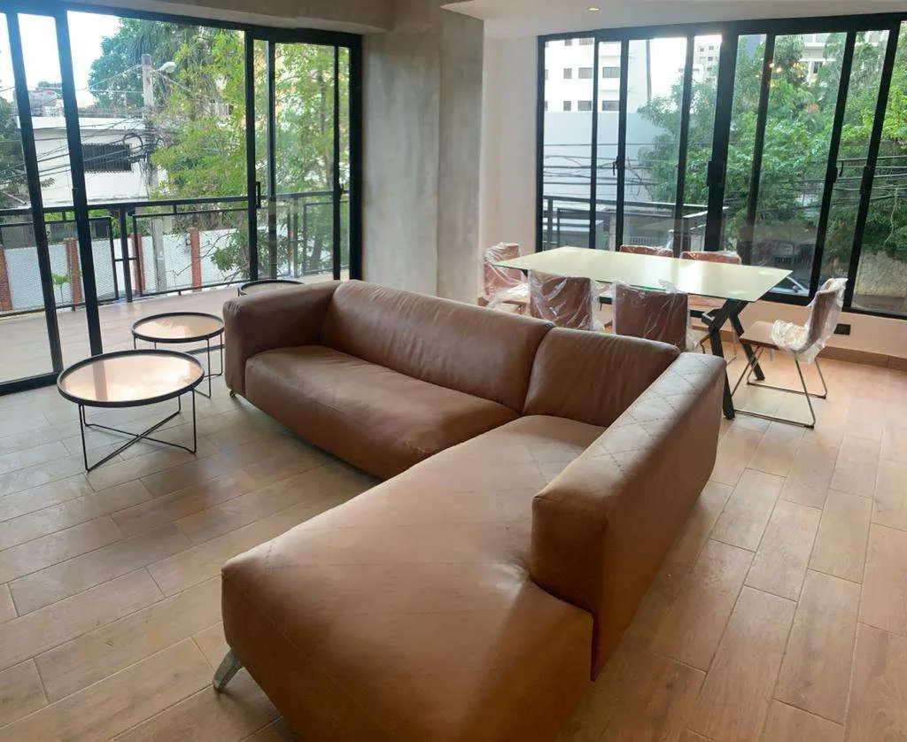 Sala de un apartamento entregado en iLoft Residence, foto real